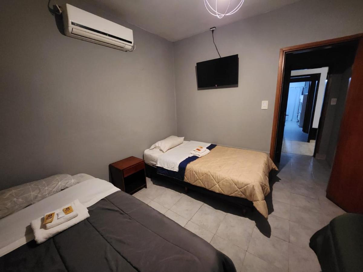 Club House Hotel General Roca Bagian luar foto